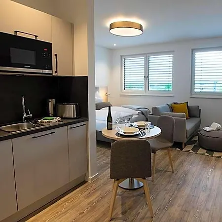 Livin63 Apartmanhotel