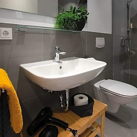 Livin63 Apartmanhotel